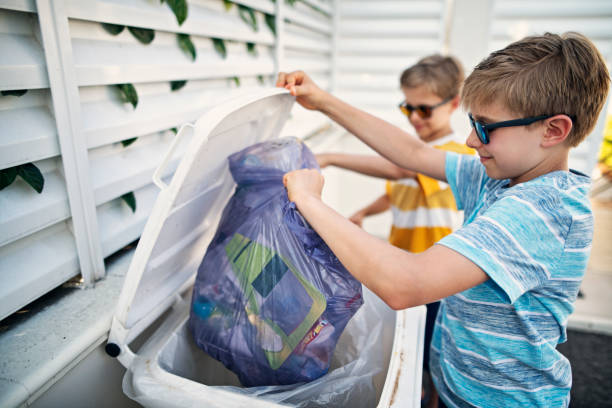 Best Yard Cleanup Services  in Flora Vista, NM